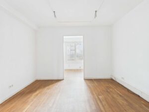 Büro 7