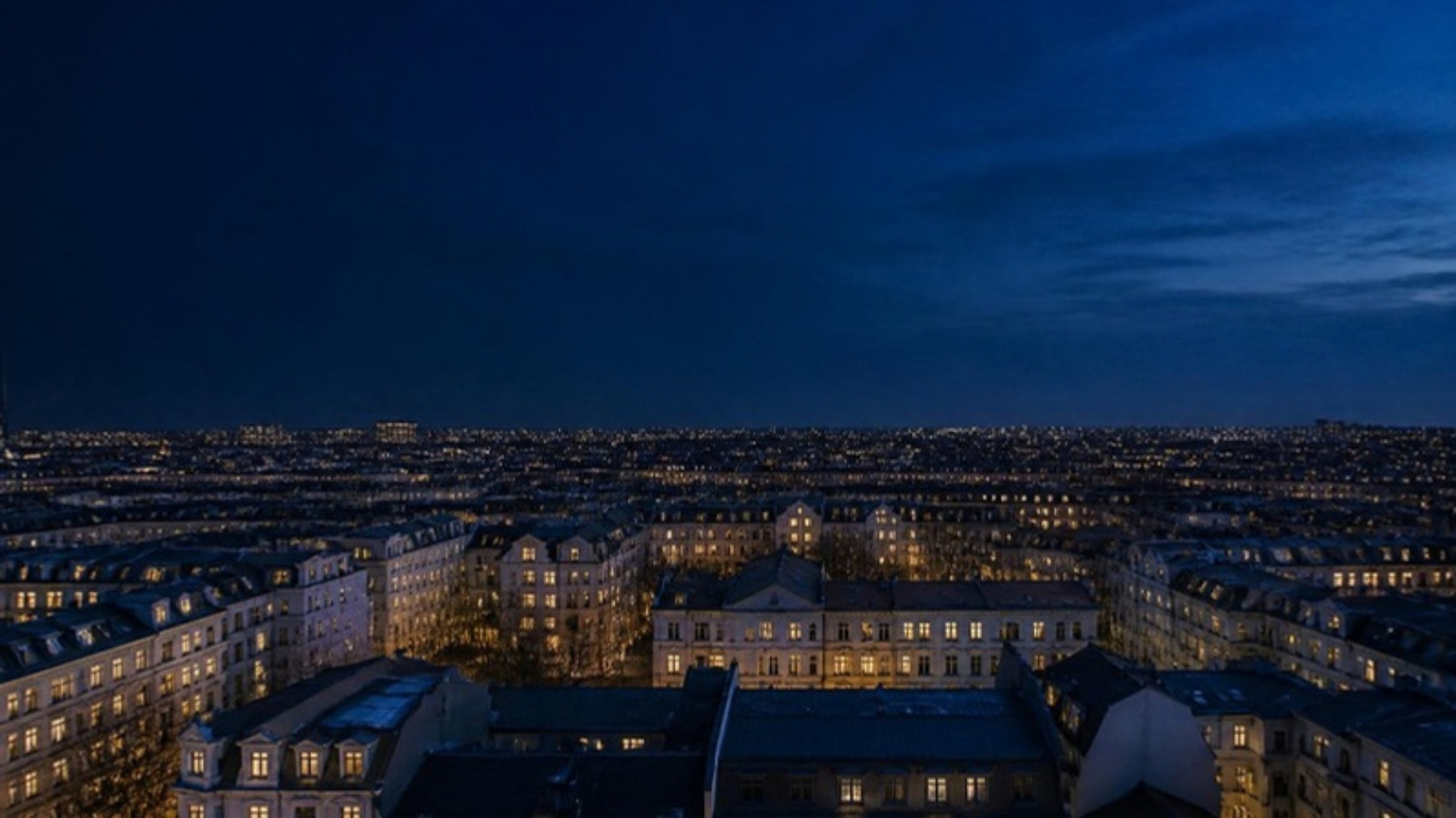 Blick über Berlin bei Nacht