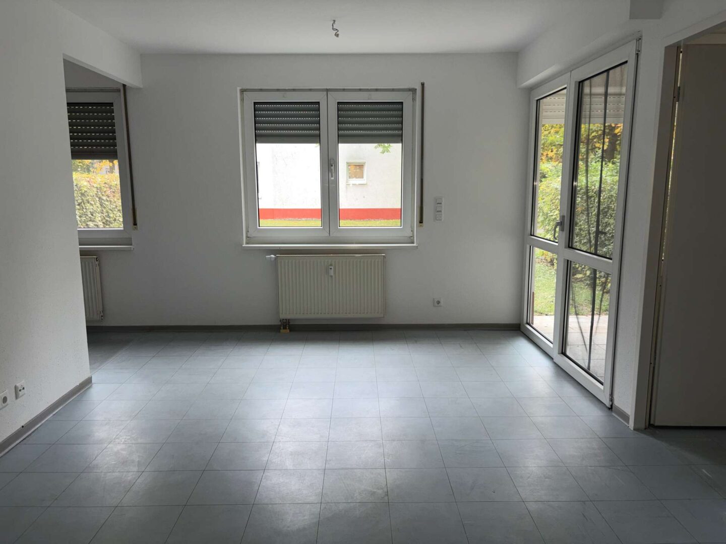 Wohnzimmer mit Terrasse